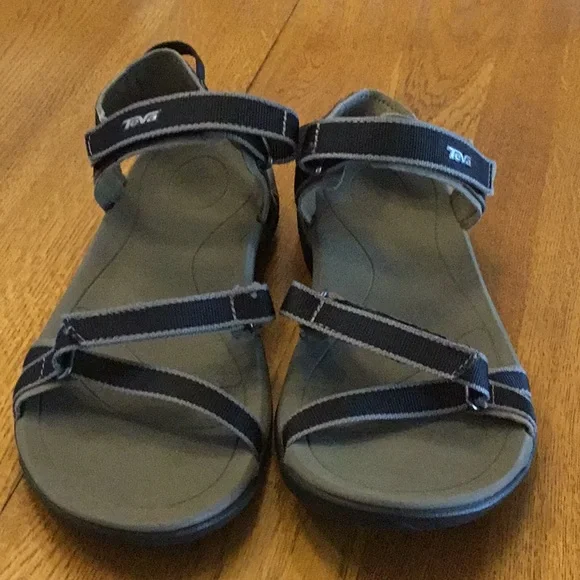 Teva Black and Gray Women's Sandals - Picture 2 of 7